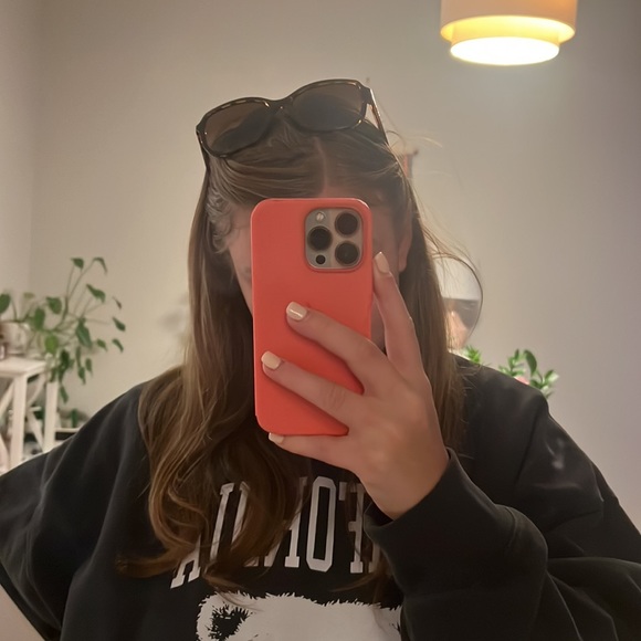 COACH Sunglasses - Picture 4 of 4